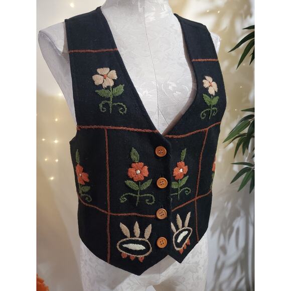 BAD Vtg Felted Wool Embroidered Wood Button Folk Waistcoat Vest Womens Size S - Picture 2 of 9